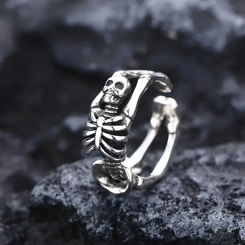 💀 Skeleton Ribcage Ring.